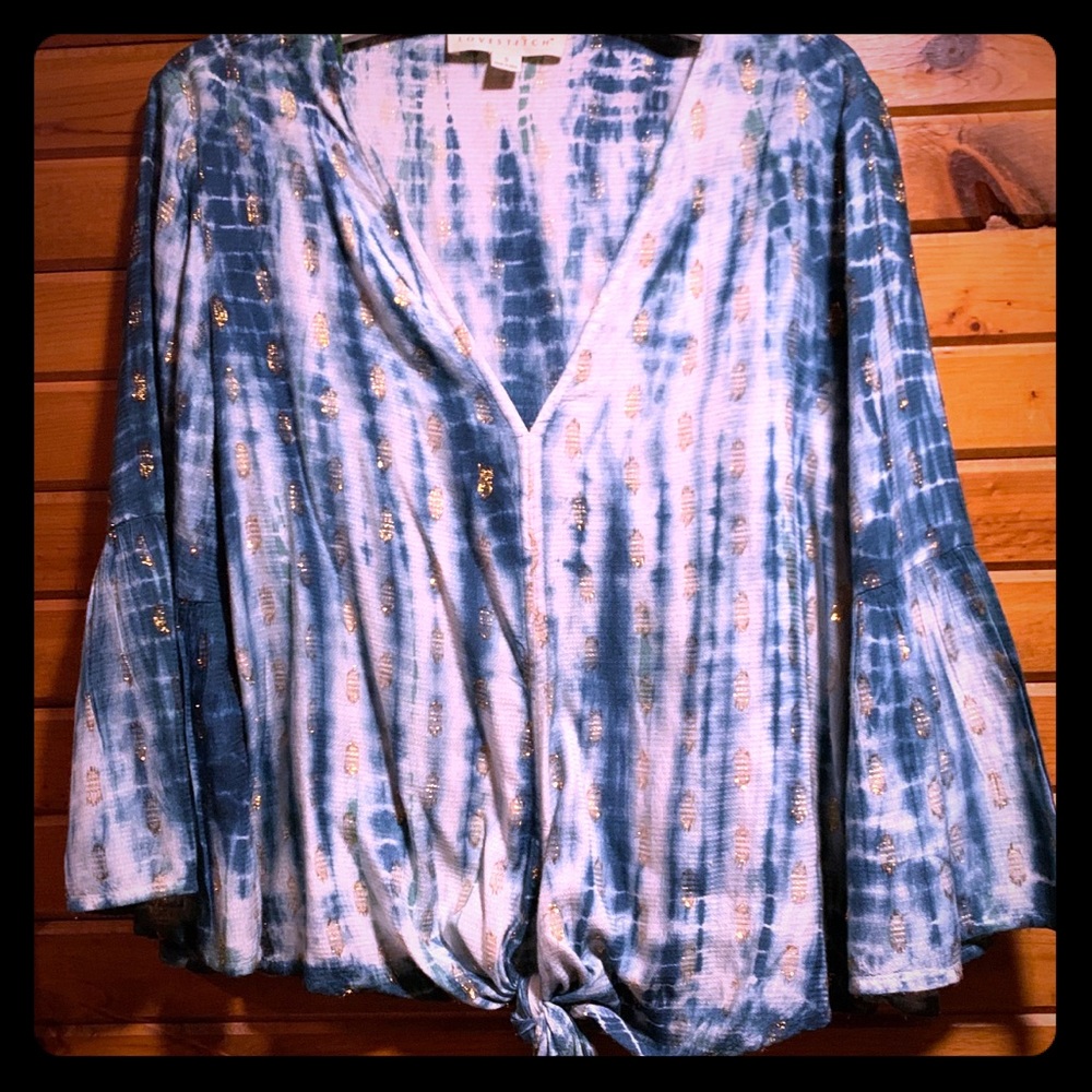 NWOT lovestitch blouse, size small
